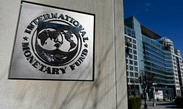 IMF asks govt to end tax breaks for agri, textile sectors