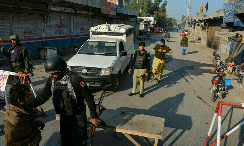 Four cops martyred in Bannu police lines attack