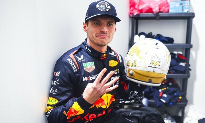 Verstappen wins fourth consecutive Formula One world title