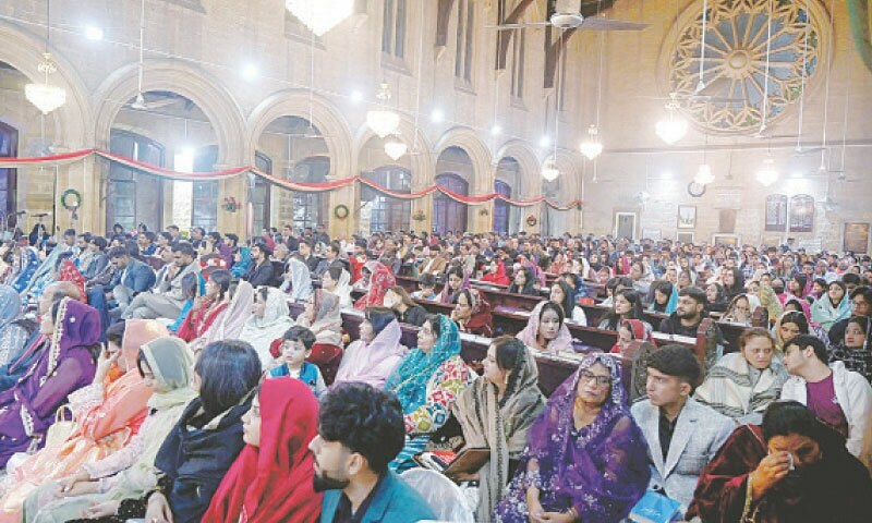 Celebrations fill the air as Christians in Karachi celebrate Xmas