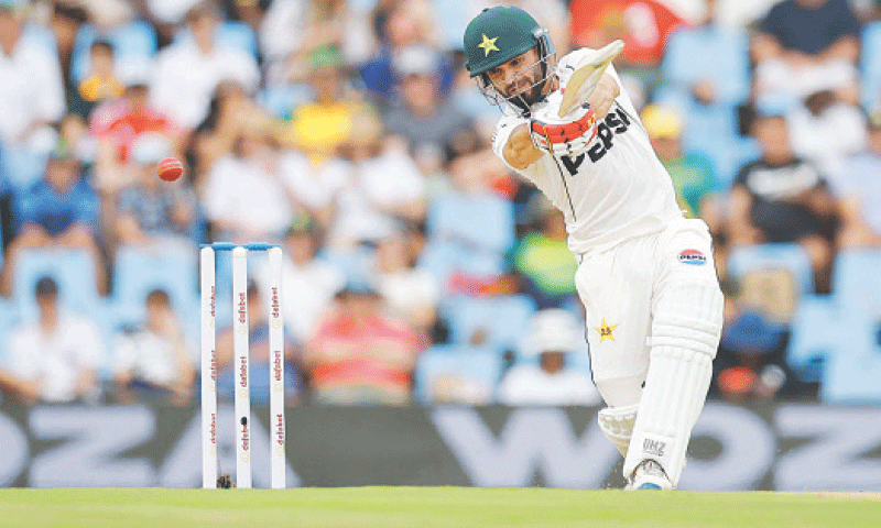 Pakistan fight back as 13 wickets fall on opening day against SA