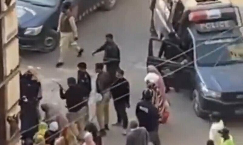 Karachi police arrest 25 Baloch Yakjehti Committee protesters during Lyari march