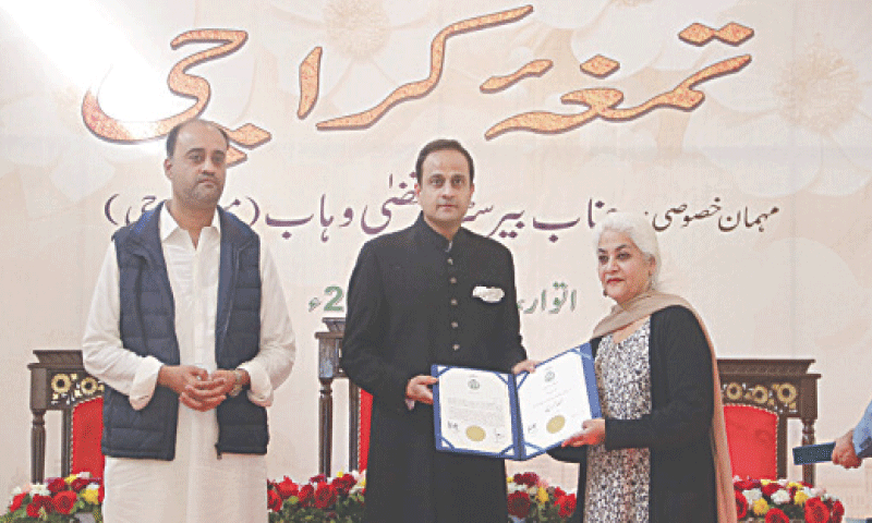 Mayor Wahab confers first Tamgha-i-Karachi awards on 12 personalities