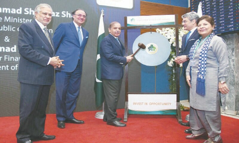 PM says e-governance is key to economic integration