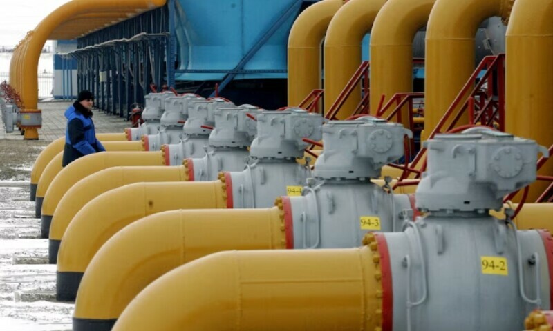 Russian gas era in Europe ends as Ukraine stops transit