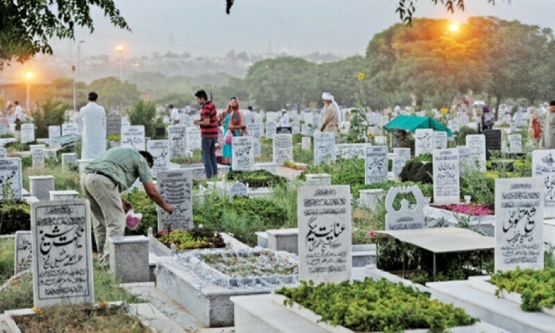 Karachi mayor fixes burial rates at cemeteries