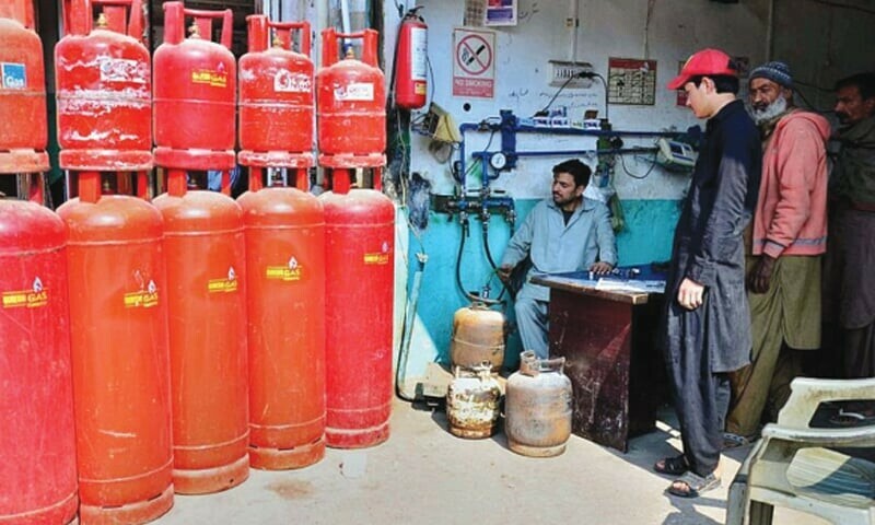 Ogra cracks down on adulterated LPG sale