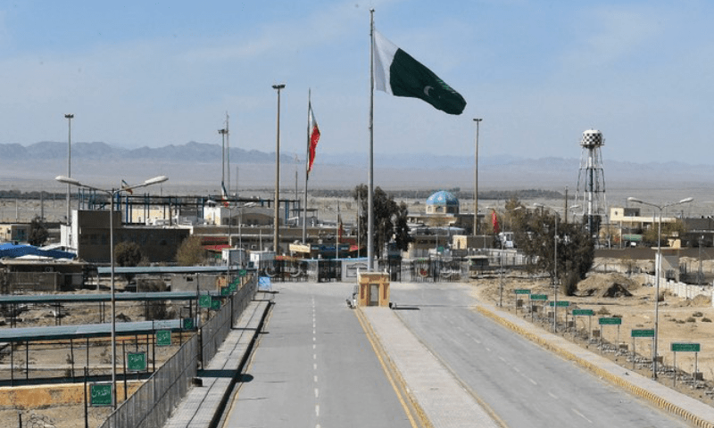 Govt announces  opening of new  border crossing  with Iran