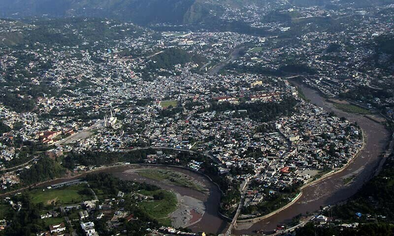 Entry of vehicles into historic Muzaffarabad market banned